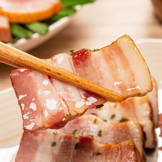 훈연 훈제 삼겹살320g, 훈제오리400g